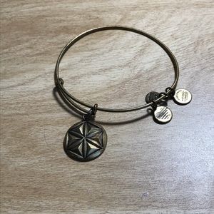 Aphrodite’s flower Alex and Ani bracelet